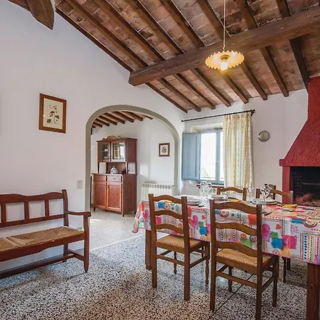 Trebbiano 2 Apartment Montespertoli