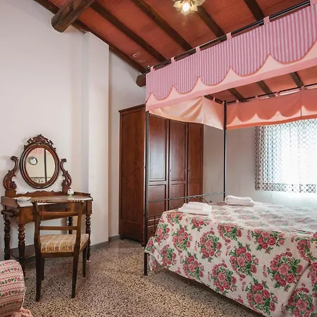 Apartment Trebbiano 2 *